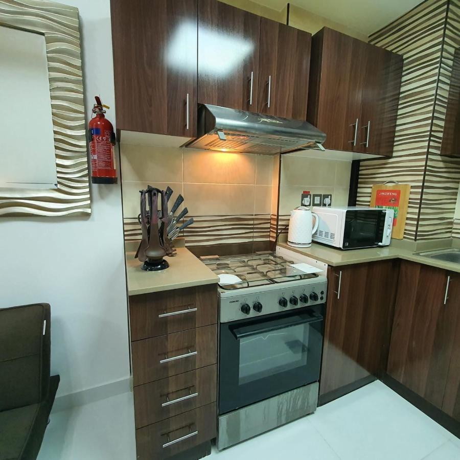 Beautiful Studio Appartment Near Dubai Global Village Dış mekan fotoğraf